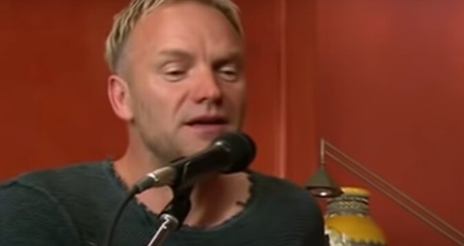 Sting – „Shape of My Heart”, akustyczny koncert w domu