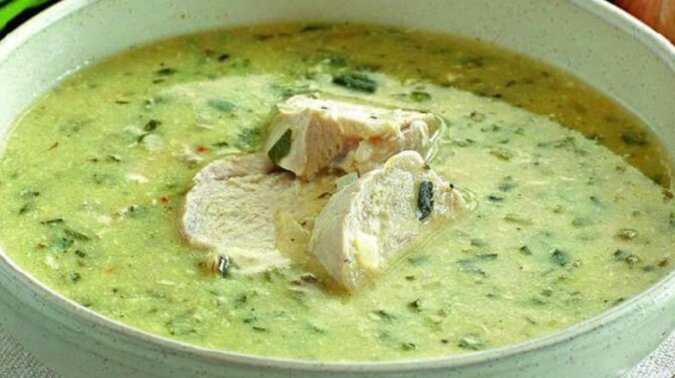 Czichirtma - gruzińska zupa z kurczaka