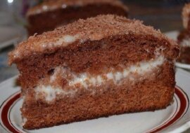 Śmietankowo-czekoladowy tort „Królewna śnieżka i 7 krasnoludków”