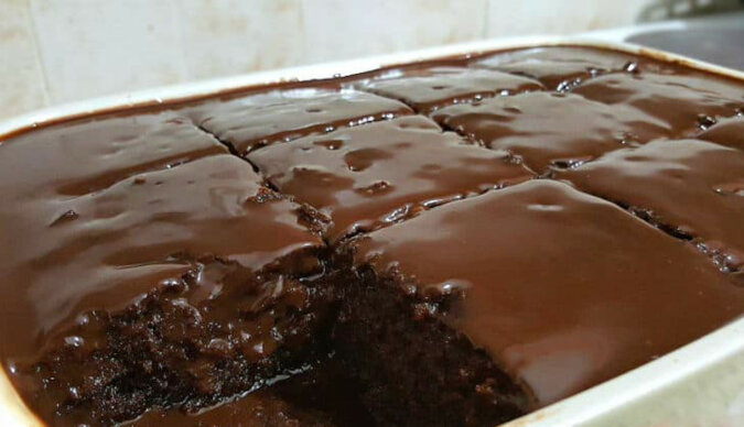 Niesamowicie pyszne ciasto czekoladowe