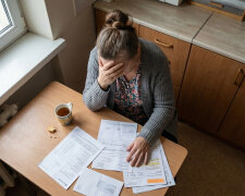 Siostra poprosiła, żebym wzięła na siebie kredyt - mówiła, że jej bank odmówił. Wzięłam, bo to siostra. Przez pierwszy rok płaciła regularnie. Potem przestała odbierać telefon