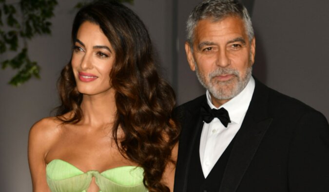 Bliźniaki George'a Clooneya uważają swojego ojca za „najzabawniejszego człowieka, jakiego kiedykolwiek spotkali...”
