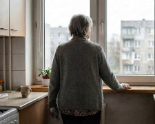 Córka powiedziała, że nie ma pieniędzy na moje leki - bo "ciężkie czasy". Tego samego dnia wnuczka przyszła w nowych adidasach za 700 złotych