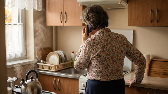 Wnuczka zapytała mnie, dlaczego nie byłam na jej przedstawieniu w szkole. Odpowiedziałam, że nikt mi nie powiedział. Dziewczynka popatrzyła na mnie i powiedziała: "Ale babciu, mama mówiła, że ty nie chcesz przychodzić"