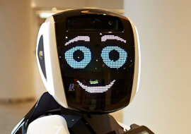 Tysiące ludzi chcą sprzedać swoje twarze i głosy na rzecz robotów