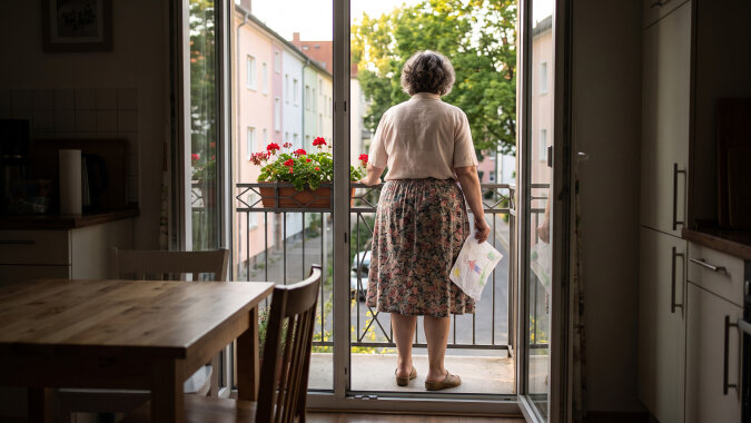 Odkąd córka wróciła po urlopie do pracy, biorę wnuki od poniedziałku do piątku. Przy obiedzie starsza wnuczka zapytała, na co zbieram te pieniądze, które mama co miesiąc daje mi za opiekę