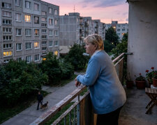 Córka odwozi dzieci do mnie o siódmej rano i odbiera po dwudziestej. W rozmowie ze znajomą przy mnie powiedziała, że „na szczęście mama i tak nic nie robi, to jej nawet dobrze, że ma zajęcie"