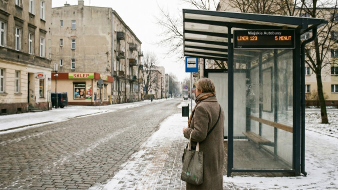 Wnuczka wysłała mi nagranie z rodzinnego obiadu. Usłyszałam, jak syn tłumaczy, dlaczego "babci nie można mówić wszystkiego"