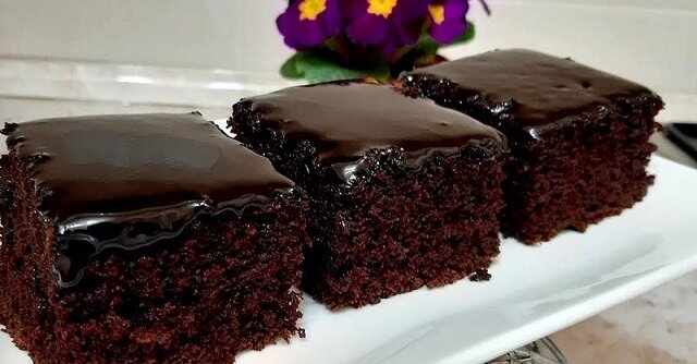 Wilgotne ciasto czekoladowe według przepisu ormiańskiej gospodyni