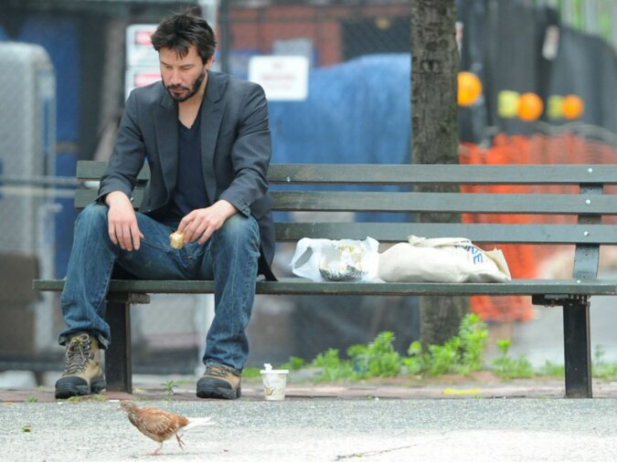 „Ty potrzebujesz do życia szczęścia, ale ja nie...”. Trudne życie Keanu Reevesa sprawiło, że ma więcej człowieczeństwa wobec otaczających go ludzi