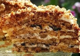 Niesamowity przepis na tort dla najbardziej leniwych gospodyń domowych