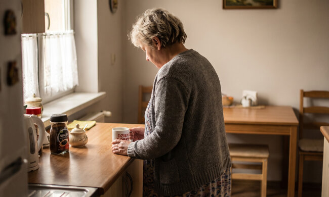 Siedzę z wnukami od poniedziałku do piątku, od siódmej do szóstej. Zapytałam, czy mogę wziąć wolne w czwartek. Powiedziała: "A kto zajmie się dziećmi? Przecież nie pracujesz"