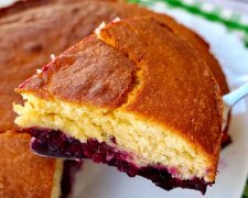 Ciasto „Minutka” - wymieszaj wszystko i do piekarnika