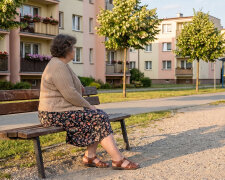 Od siedmiu lat biorę wnuki na całe wakacje, żeby córka z zięciem mogli odpocząć we dwoje. W tym roku dostałam skierowanie do sanatorium na lipiec. Córka powiedziała: „mamo, sanatorium ci nie ucieknie, a Chorwacja już opłacona"