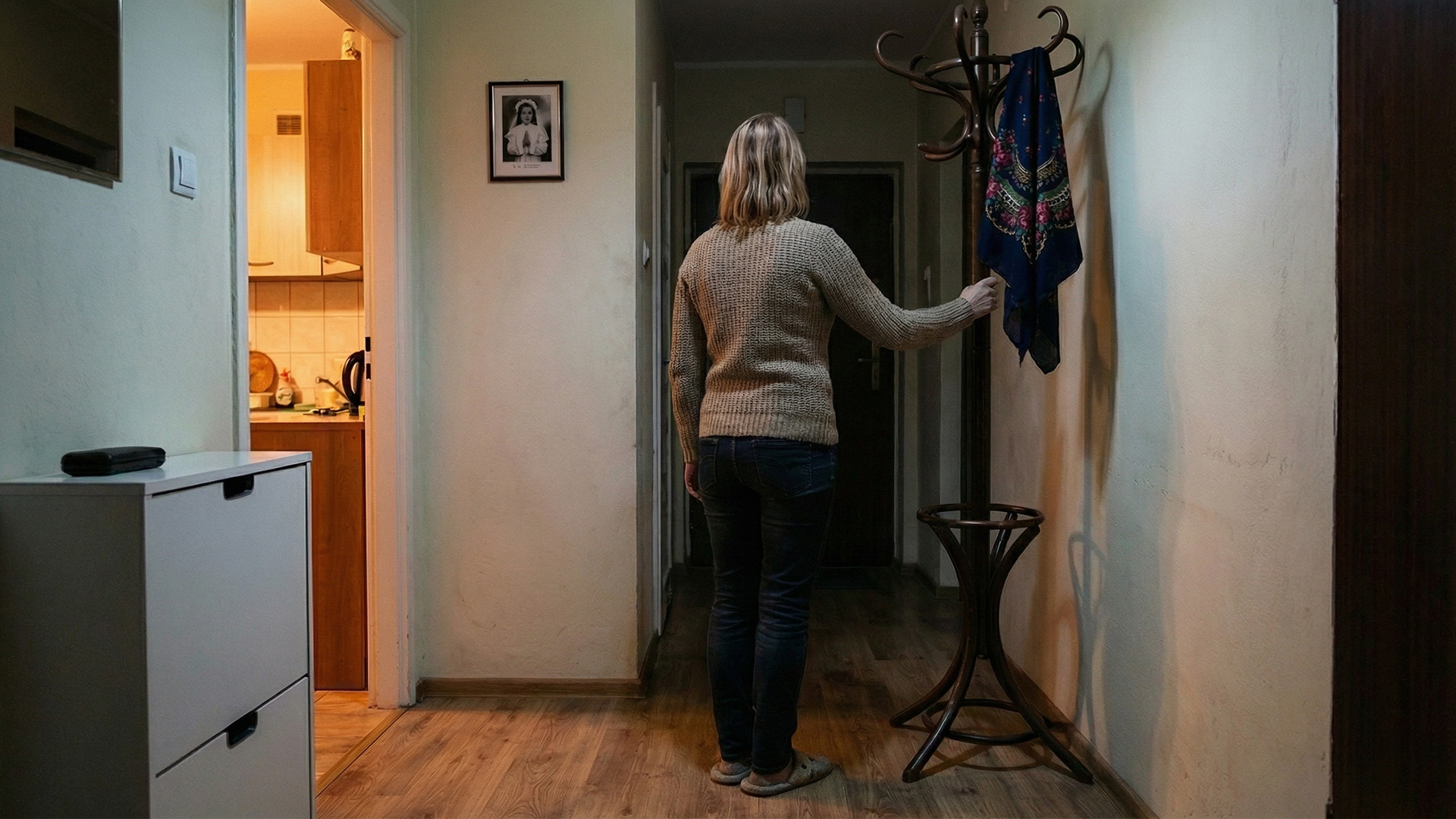 Siostra nie odzywała się do mnie pięć lat. Zadzwoniła w zeszłym tygodniu - ciepło, jakby nic się nie stało. Następnego dnia dowiedziałam się, iż potrzebuje poręczenia kredytu