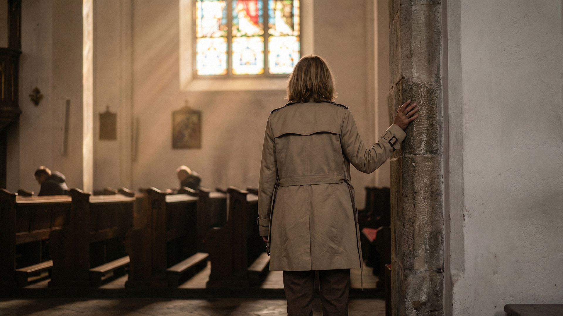 Sąsiadka powiedziała mi, iż widzi mojego męża na mszy o siódmej rano. Mąż jest ateistą od studiów. Poszłam tam w niedzielę - siedział w ostatniej ławce, ale nie na mszę patrzył